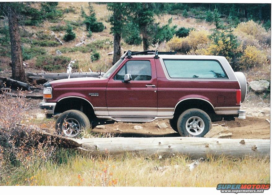 1996 Ford Bronco photo