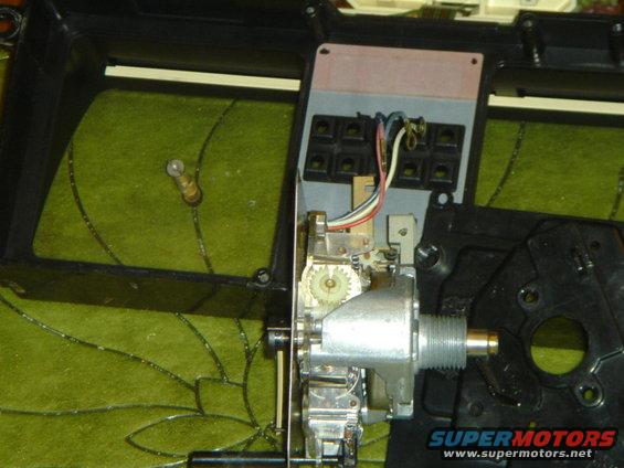 dsc03779.jpg Why the odometer failed.