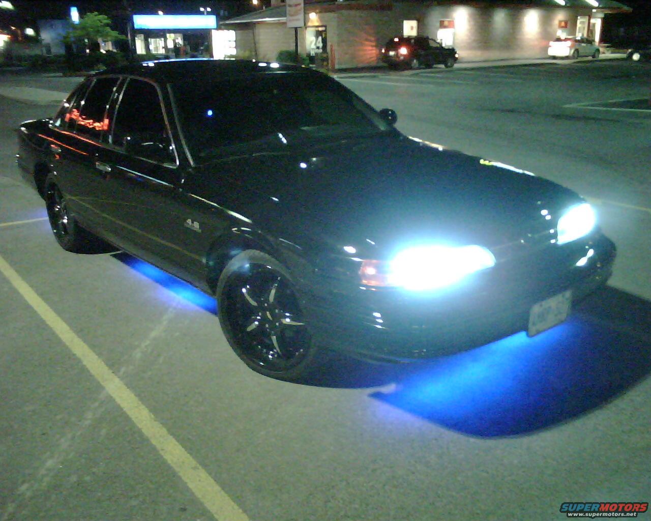 1996 Ford Crown Victoria photo