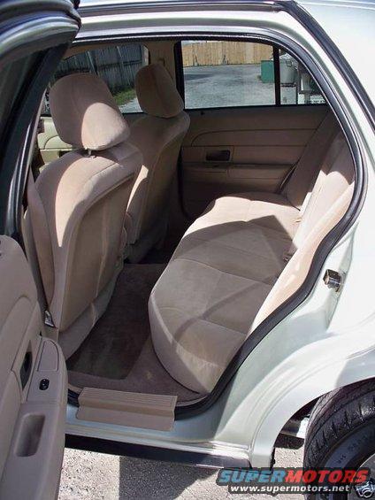 interior-rear.jpg 