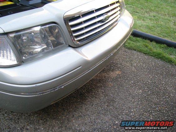 img_7391.jpg The chrome strips were faded and flaking so I removed them. 