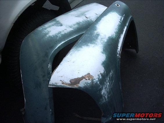 3096478_14_full.jpg I picked up a pair of pretty decent F600 front fenders and a pair of the shorty running boards with mounting brackets. The fenders have a couple dents that need to be fixed and a hole or two to patch. And the running boards need a lot of work too. But I got it all for $50.00 So I think I got a good deal.