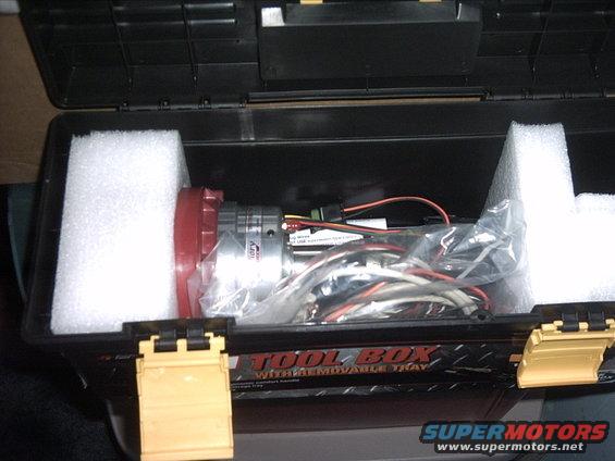30964780296_large.jpg 8-19-09:    I pulled the tool box out of the Amazon box and opened it up and the distributor was inside.