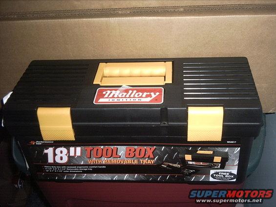 30964780295_large.jpg 8-19-09:  Anyways it showed up today I open up the amazon box and saw a plastic tool box. I was a little worried I was expecting to see a Mallory box.