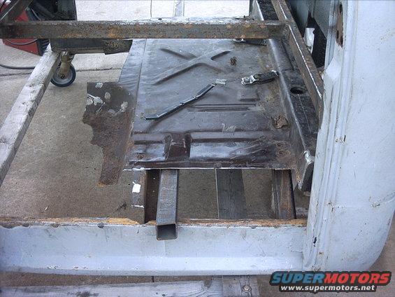 3096478_118_full.jpg 10-21-08: