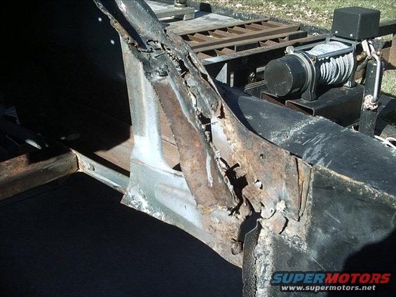 3096478_124_full.jpg 10-29-08: