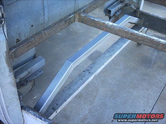 3096478_126_full.jpg 10-29-08:

