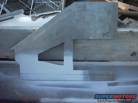 30964780241_large.jpg 5-03-09:   After the panel cooled down I sprayed the bare metal with some primer to slow down the rusting.