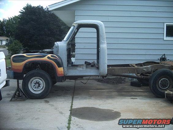 3096478_32_full.jpg 7-09-08:  Here's today's progress.

Pulled the F600 fender off and dug the Flamed F100 fenders out of the garage. I bolted them to the cab and bolted the hood latch panel to them. The F100 fenders look like they will work but I will definitely have to move the cab farther forward. The front lip of the wheel well is actually on the tires.