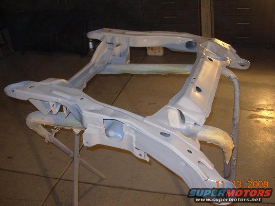 dscn0251.jpg all done with the primer, no for some POR15
