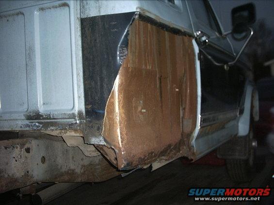 11-20-09: I also started cutting up the cab.