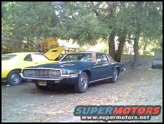 1968-ford-thunderbird-front-driver-side-view.jpg 