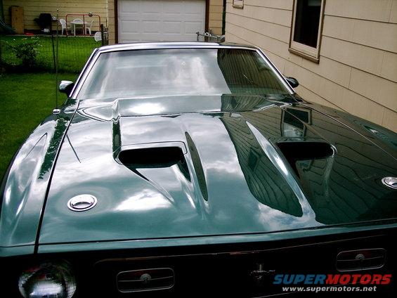 Green 1972 Ford Mustang Mach-1 hood with dual scoops and hood pins