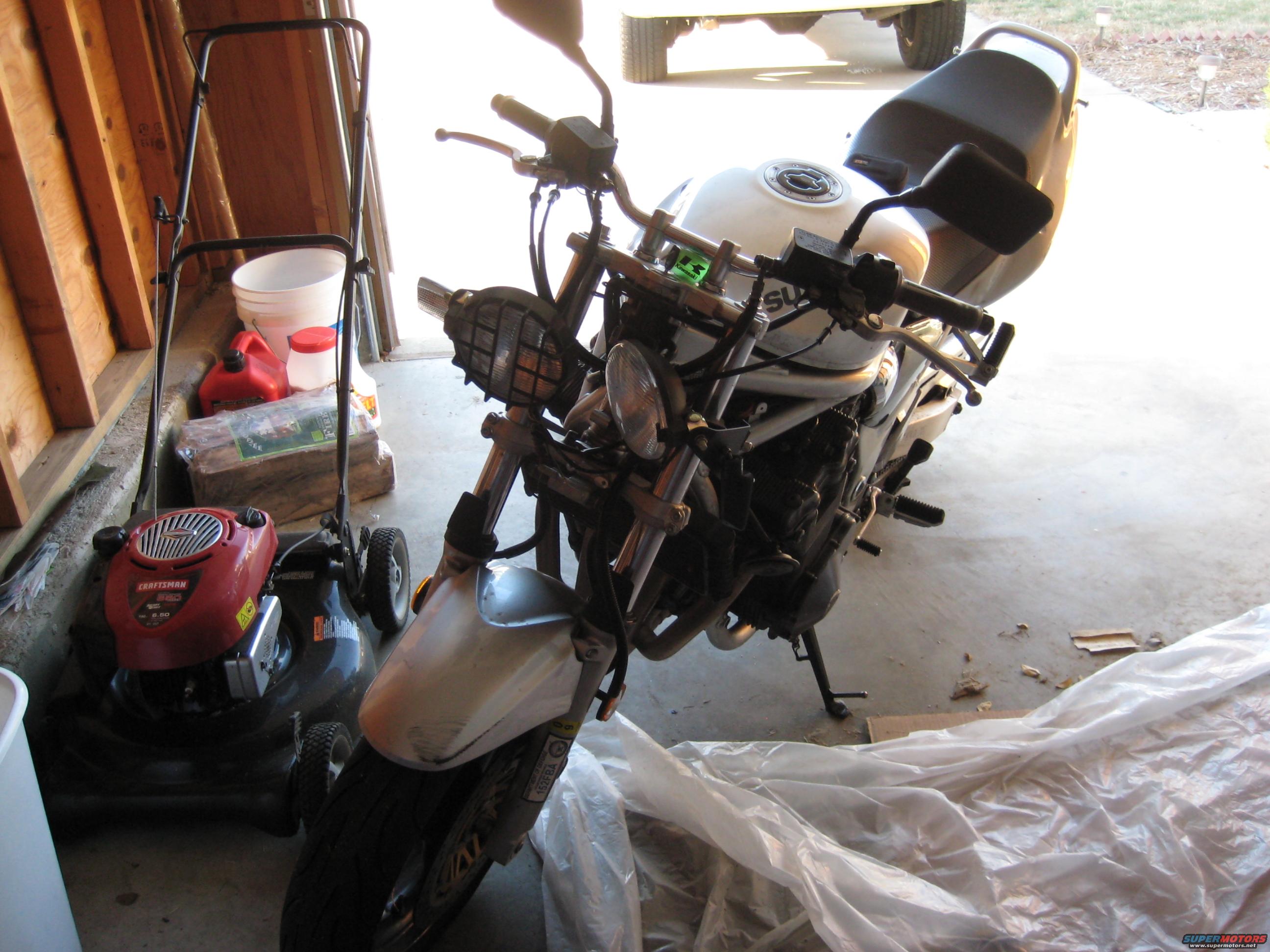 2003 Suzuki Bandit S photo