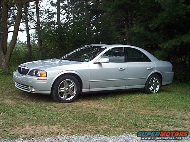 02ls.jpg My dad wanted one, and my mom is the GSM at a Ford dealership...suffice it to say they got a good deal on it.