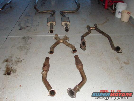 mustang_parts_051.jpg 