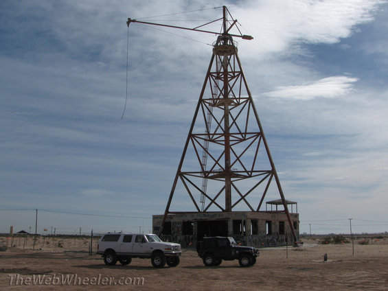 2009-xmas-trip-187-copy.jpg Old wurley tower