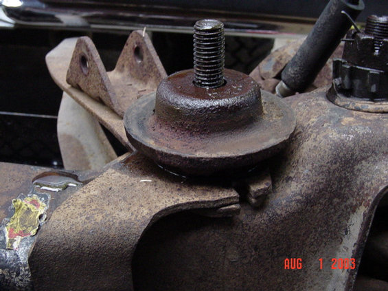 This is a lower coil bucket for no sway bar....wont be using this, but it is cool