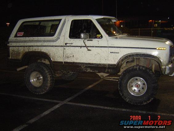 wheelin-09-010.jpg first wheelin with the 35s!!
