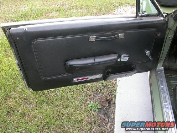 driver-door-panel.jpg