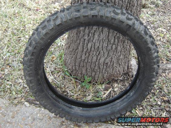 tire-001.jpg tire
