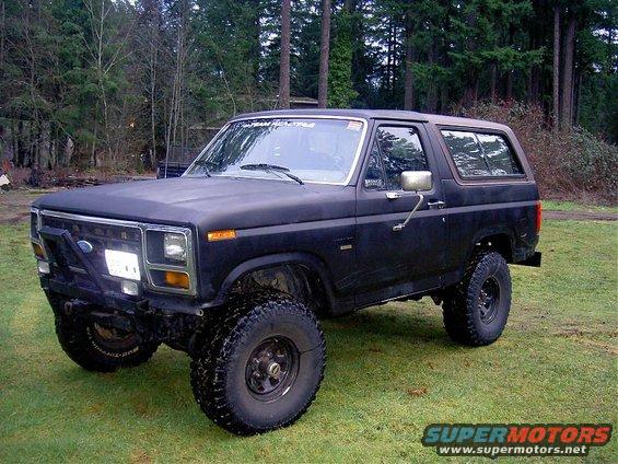 bronco.jpg 