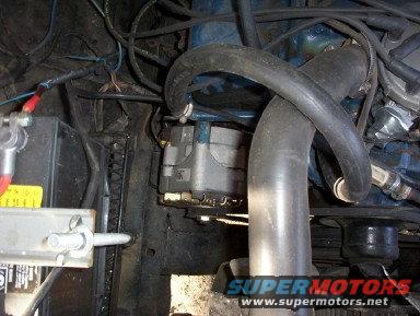 100_1405.jpg fit right in the same spot. all i used was a 9.99 universal bracket. i cut off 2"-3" & drilled a hole. basically moving the hole up that much.