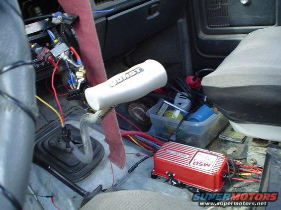 dsc00179.jpg Got the T handle welded on(well a bolt welded on to the shifter)