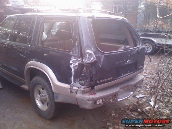 2000 Ford Explorer