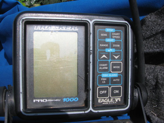 Eagle fish finder with 'Pro Series 1000' and 'Ultra-Nav' labels
