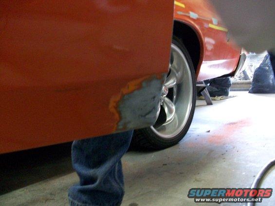 100_0330.jpg Both doors had rust holes in the lower rear corners, so we cut out the rust and welded in new steel.