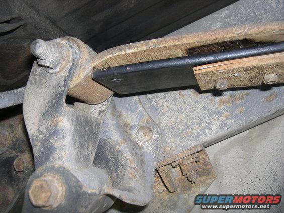 dscn2054.jpg Riding on the eye/loop on the other end. I ended up cutting about 1/2-3/4" off and it fits better. Hasn't broke yet.