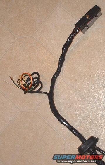 rick-shirk-harness-04.jpg Computer 60-pin plug  RED = temp gauge  WHITE = oil psi gauge  GREEN = tach  ORANGE = igintion switch "run" YELLOW/BLACK (paired wires) = check engine light