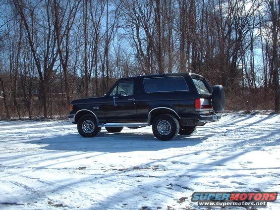 bronco-002.jpg 