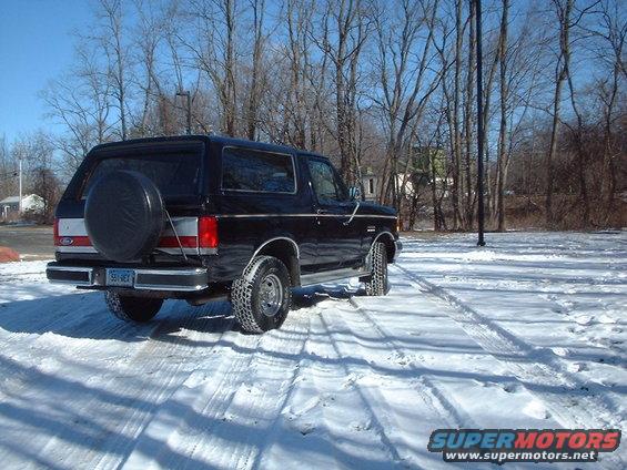 bronco-003.jpg 