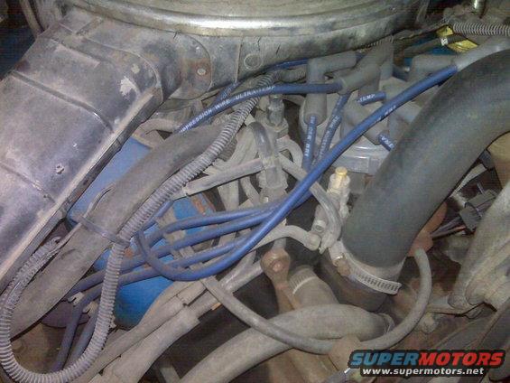 img00058.jpg More engine stuff..