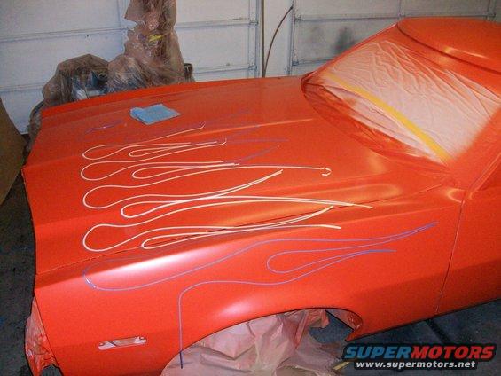 100_0437.jpg then we layed out the flames with 1/8" fine line tape.