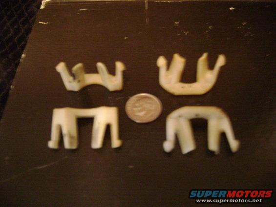 dsc01197.jpg Anti-rattle clips