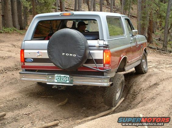 flexy.jpg Flexy part in the trail, not all that bad for stock suspension.