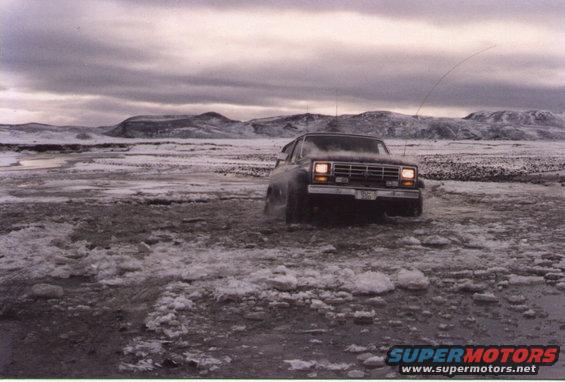 bronco2.jpg it was cold