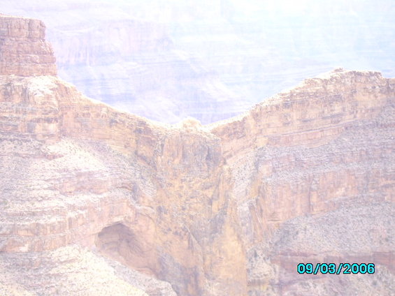 131.jpg This is the reason the Indians named this "Eagle Point"  This is a mile away from where we are standing on the west rim of the Grand Canyon.