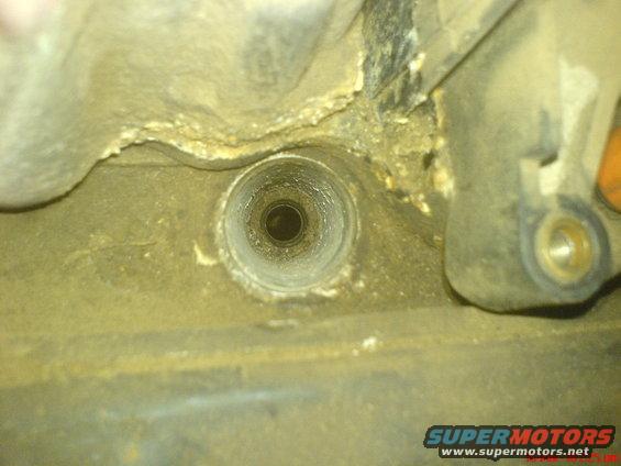 intake-leak-under-tstat-(1).jpg 