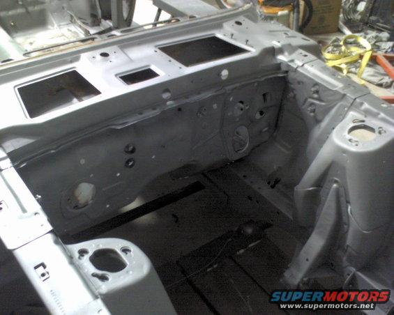 Engine Compartment.  Looks pretty darn good.