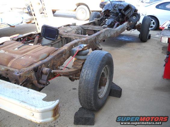 54-build--32310-005.jpg The next picture let's you see just how much frame I'll be cutting off.