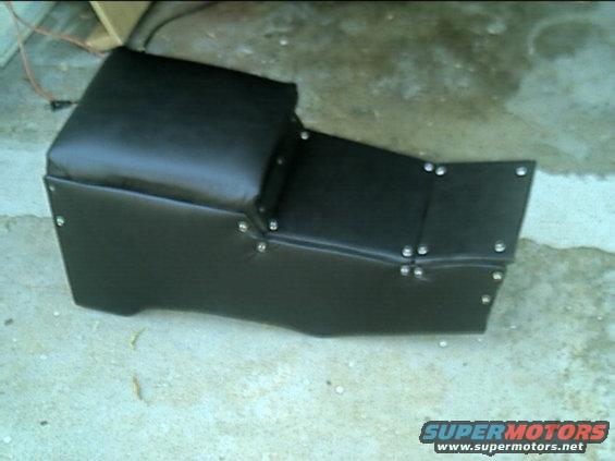 console-1.jpg 