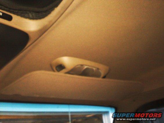 Interior overhead light fixture in a vehicle