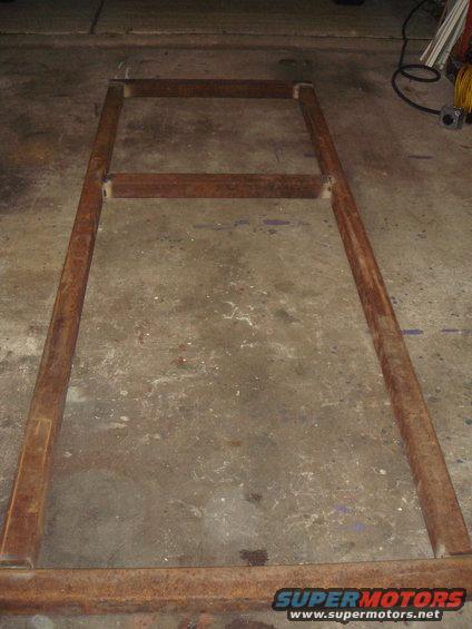 dsc05656.jpg Base of the frame