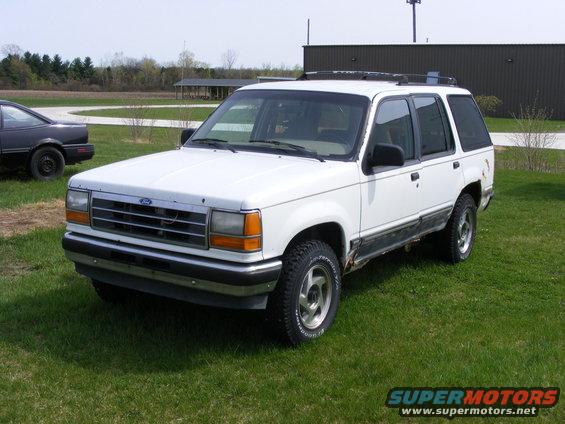 dscf0017.jpg 92 Explorer new tires BFG A/T's, new heads, new radiator and alternator. Rebuilt M5OD trans(only about 5,000 miles.