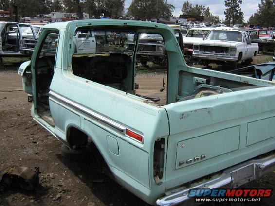 012.jpg new bronco tub