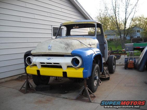 54-build--41910-076.jpg 
Here's a couple more pictures of it with the hood back on.